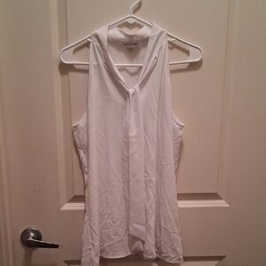 Calvin Klein Elegant White Sleeveless Blouse